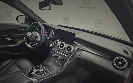 Mercedes-Benz C-Класс, 2018 год, 2 306 000 рублей, 13 фотография