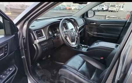 Toyota Highlander III, 2014 год, 3 350 000 рублей, 29 фотография