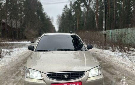 Hyundai Accent II, 2004 год, 450 000 рублей, 1 фотография