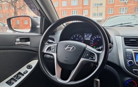 Hyundai Solaris II рестайлинг, 2013 год, 959 000 рублей, 9 фотография