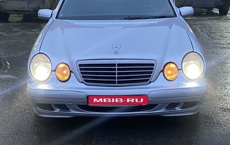 Mercedes-Benz E-Класс, 1999 год, 480 000 рублей, 2 фотография