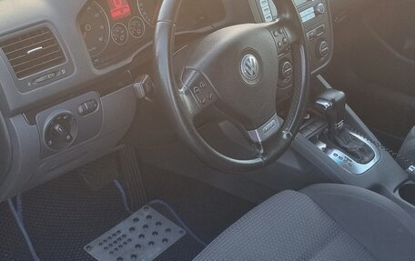 Volkswagen Golf V, 2008 год, 600 000 рублей, 6 фотография