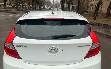 Hyundai Solaris II рестайлинг, 2012 год, 730 000 рублей, 27 фотография