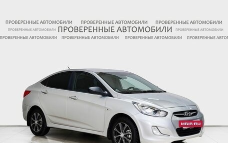 Hyundai Solaris II рестайлинг, 2012 год, 735 000 рублей, 3 фотография