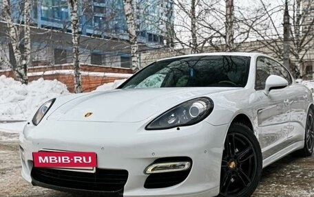 Porsche Panamera II рестайлинг, 2013 год, 4 000 000 рублей, 6 фотография