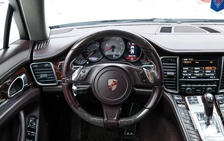 Porsche Panamera II рестайлинг, 2013 год, 4 000 000 рублей, 32 фотография