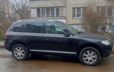 Volkswagen Touareg III, 2007 год, 855 000 рублей, 10 фотография