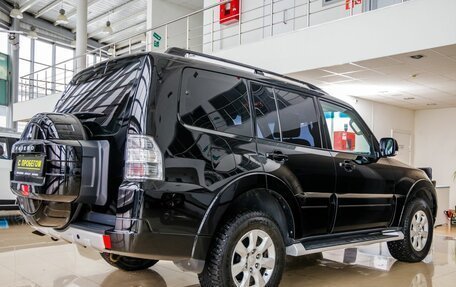 Mitsubishi Pajero IV, 2013 год, 2 748 000 рублей, 7 фотография