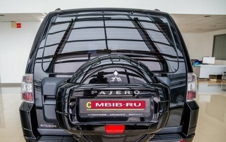 Mitsubishi Pajero IV, 2013 год, 2 748 000 рублей, 6 фотография