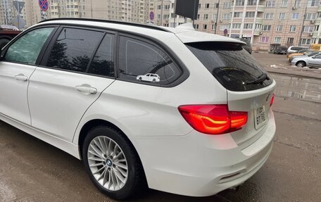 BMW 3 серия, 2017 год, 1 710 000 рублей, 11 фотография