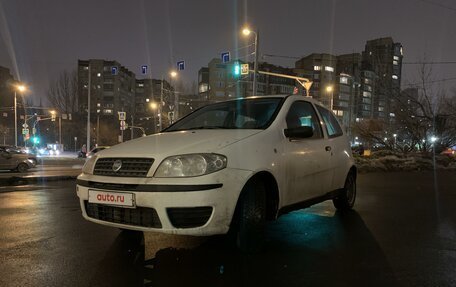 Fiat Punto III Punto Evo рестайлинг, 2003 год, 150 000 рублей, 2 фотография