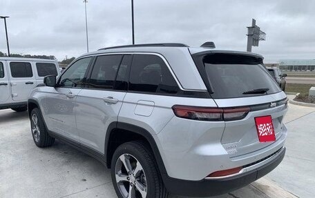 Jeep Grand Cherokee, 2024 год, 9 497 000 рублей, 4 фотография