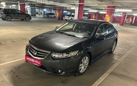 Honda Accord VIII рестайлинг, 2011 год, 1 700 000 рублей, 2 фотография