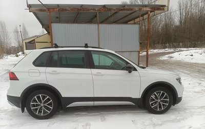 Volkswagen Tiguan II, 2018 год, 3 000 000 рублей, 1 фотография