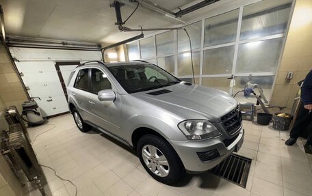 Mercedes-Benz M-Класс, 2008 год, 1 200 000 рублей, 1 фотография