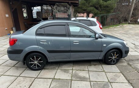 KIA Rio II, 2007 год, 680 000 рублей, 6 фотография