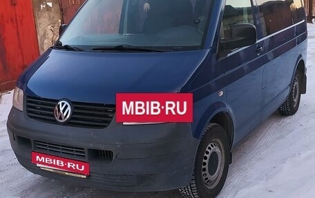 Volkswagen Caravelle T5, 2008 год, 1 250 000 рублей, 2 фотография