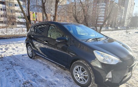 Toyota Aqua I, 2013 год, 1 100 000 рублей, 7 фотография