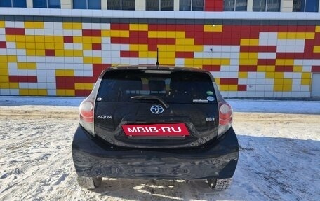 Toyota Aqua I, 2013 год, 1 100 000 рублей, 2 фотография