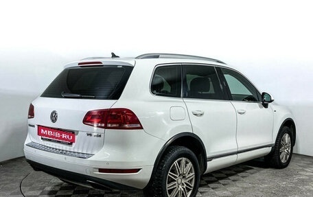 Volkswagen Touareg III, 2012 год, 2 197 000 рублей, 5 фотография