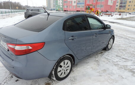 KIA Rio III рестайлинг, 2013 год, 960 000 рублей, 2 фотография