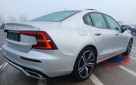 Volvo S60 III, 2020 год, 2 900 000 рублей, 4 фотография