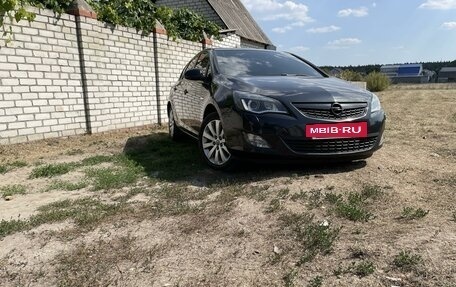 Opel Astra J, 2011 год, 966 000 рублей, 7 фотография