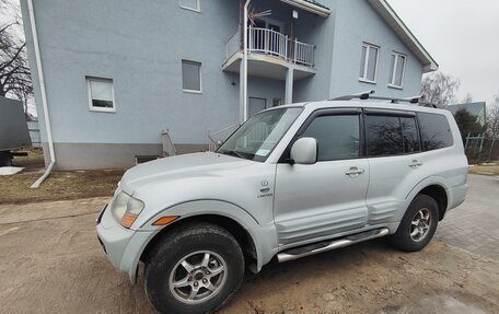 Mitsubishi Montero III, 2002 год, 550 000 рублей, 11 фотография