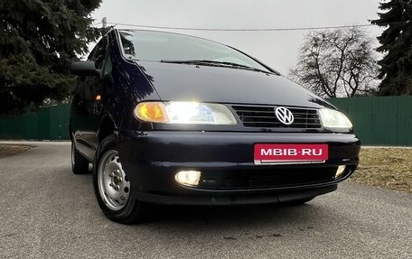 Volkswagen Sharan I рестайлинг, 1999 год, 500 000 рублей, 32 фотография