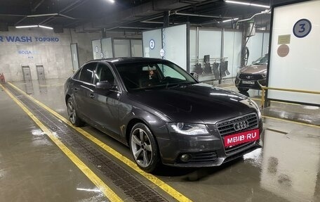 Audi A4, 2010 год, 880 000 рублей, 3 фотография