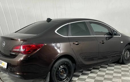 Opel Astra J, 2014 год, 960 000 рублей, 5 фотография