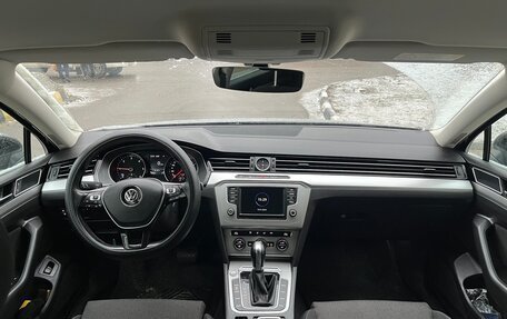 Volkswagen Passat B8 рестайлинг, 2017 год, 1 750 000 рублей, 12 фотография