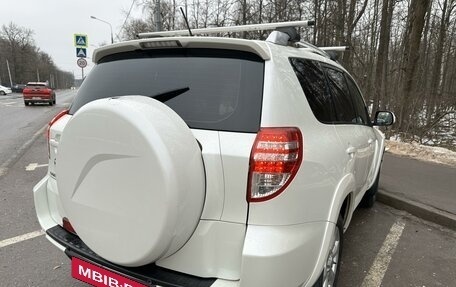 Toyota RAV4, 2011 год, 1 700 000 рублей, 16 фотография