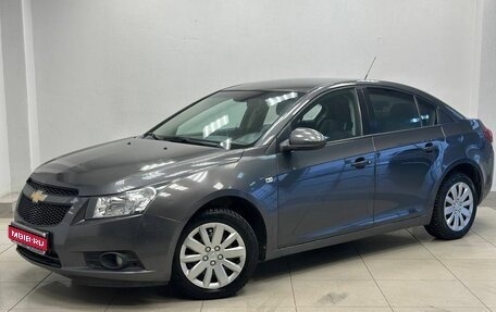 Chevrolet Cruze II, 2010 год, 655 500 рублей, 1 фотография