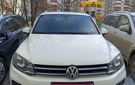 Volkswagen Touareg III, 2011 год, 2 500 000 рублей, 1 фотография