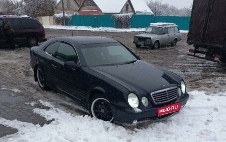 Mercedes-Benz CLK-Класс, 1999 год, 650 000 рублей, 1 фотография