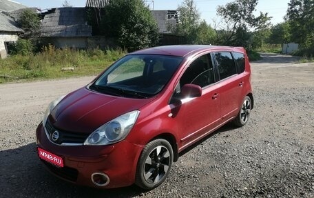 Nissan Note II рестайлинг, 2013 год, 880 000 рублей, 1 фотография