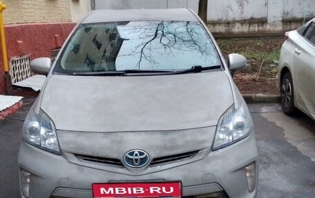 Toyota Prius, 2012 год, 1 450 000 рублей, 1 фотография