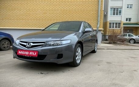 Honda Accord VII рестайлинг, 2006 год, 820 000 рублей, 1 фотография