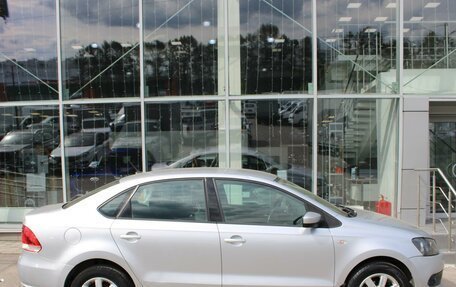 Volkswagen Polo VI (EU Market), 2011 год, 595 000 рублей, 4 фотография