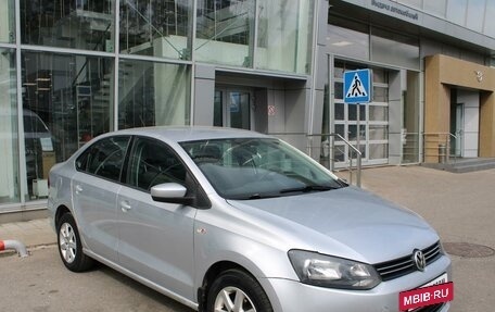 Volkswagen Polo VI (EU Market), 2011 год, 595 000 рублей, 3 фотография