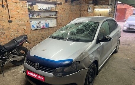 Volkswagen Polo VI (EU Market), 2011 год, 299 000 рублей, 1 фотография