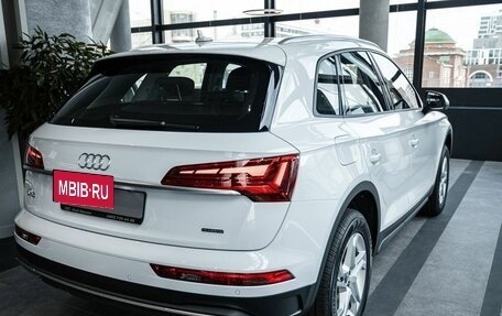 Audi Q5, 2021 год, 4 800 000 рублей, 3 фотография