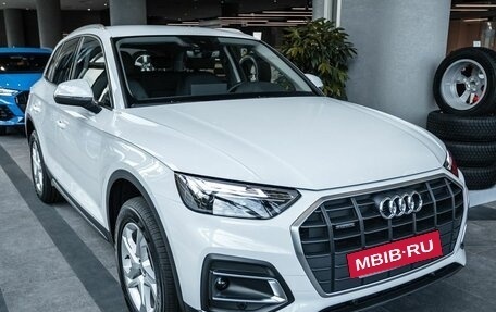 Audi Q5, 2021 год, 4 800 000 рублей, 2 фотография