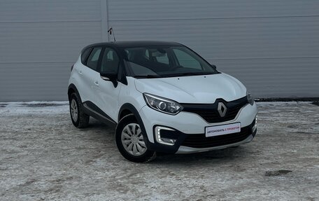 Renault Kaptur I рестайлинг, 2017 год, 1 478 000 рублей, 3 фотография