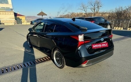 Toyota Prius IV XW50, 2020 год, 2 250 000 рублей, 6 фотография