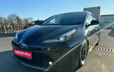 Toyota Prius IV XW50, 2020 год, 2 250 000 рублей, 16 фотография