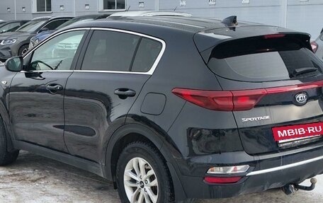 KIA Sportage IV рестайлинг, 2018 год, 1 555 000 рублей, 4 фотография