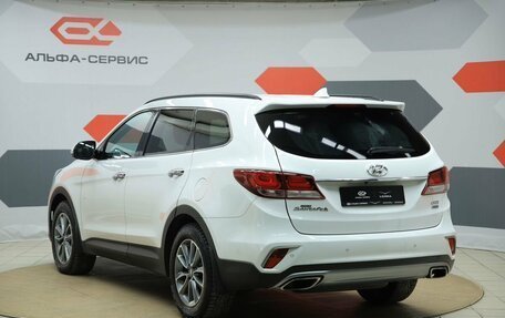 Hyundai Santa Fe III рестайлинг, 2017 год, 2 890 000 рублей, 7 фотография