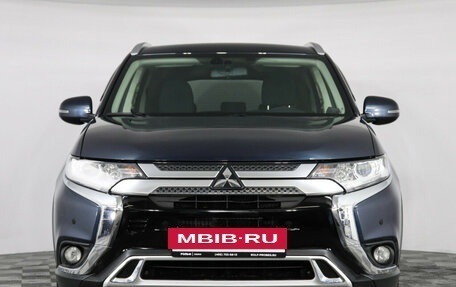 Mitsubishi Outlander III рестайлинг 3, 2019 год, 2 589 000 рублей, 2 фотография